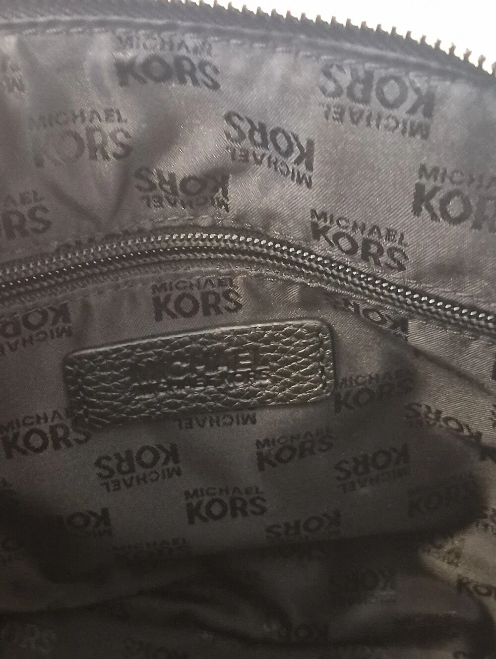 NWT Micheal Kors Bag W/ Crossbody Strap